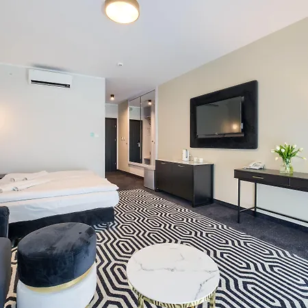 아파트 Solny Resort, Sun & Snow 코워브제크